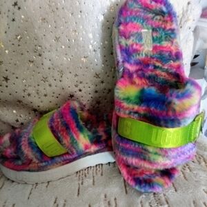 UGG Kids' Rainbow Fluffy Slippers with Neon Green Strap